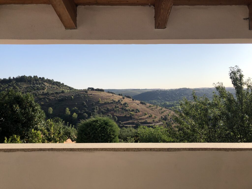 View at the breakfast table at Quintanilha