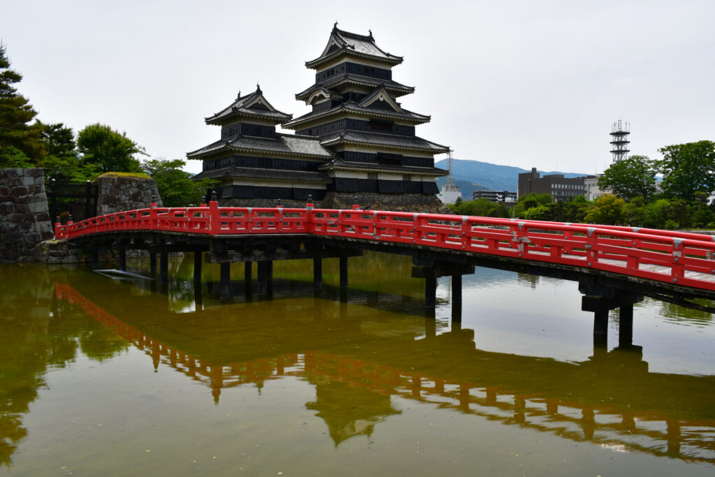 Matsumoto Castle by Zimmin Around The World